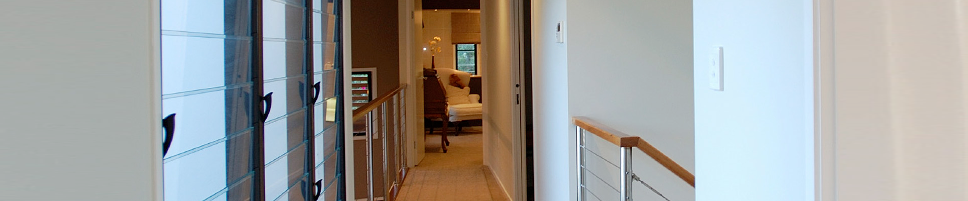 Folyadékhűtő és hőszivattyú vezérlőegységek